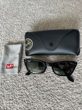 Ray-Ban Lady Burbank Sunglasses